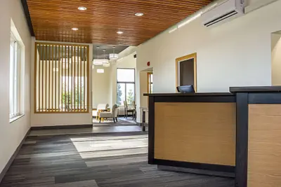 Photo 4 - Quality Inn & Suites Clackamas – Portland