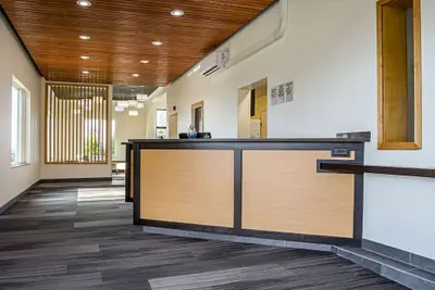 Photo 3 - Quality Inn & Suites Clackamas – Portland