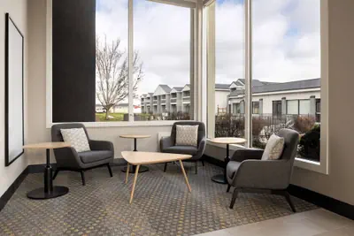 Photo 5 - Holiday Inn Ontario by IHG