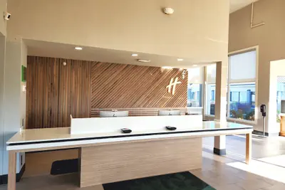 Photo 3 - Holiday Inn Ontario by IHG