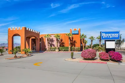 Photo 2 - Rodeway Inn & Suites Lake Havasu City