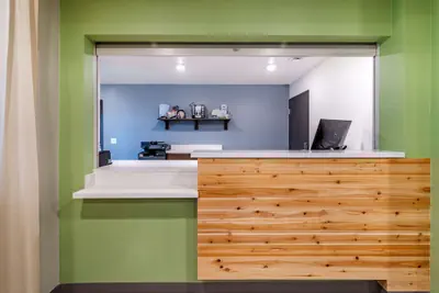 Photo 4 - WoodSpring Suites Brunswick