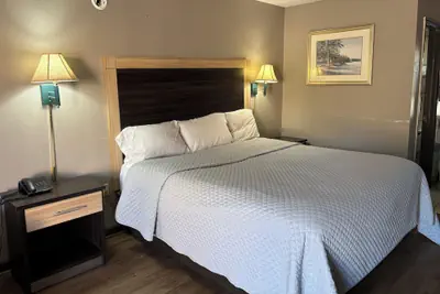 Photo 5 - American Inn by Hotel O Selma US 80