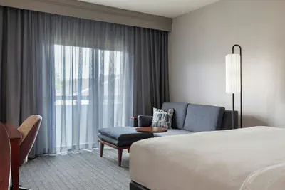 Photo 5 - Courtyard by Marriott Pittsburgh Airport