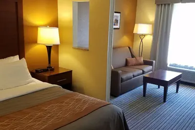 Photo 4 - Best Western Chocolate Inn at the Park