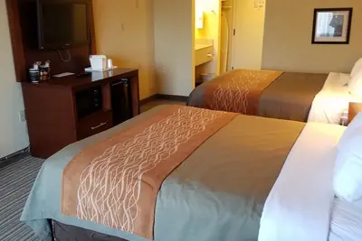 Photo 5 - Best Western Chocolate Inn at the Park