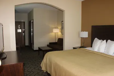 Photo 5 - Days Inn by Wyndham Grand Forks Columbia Mall