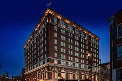 Photo 2 - The Yorktowne Hotel, Tapestry Collection by Hilton