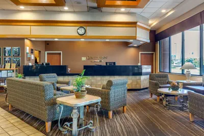 Photo 4 - Quality Inn Exit 4