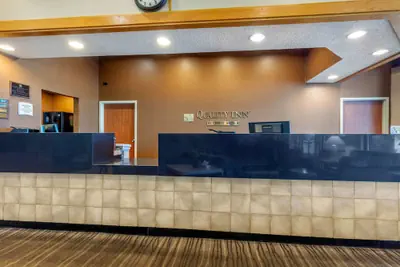 Photo 3 - Quality Inn Exit 4