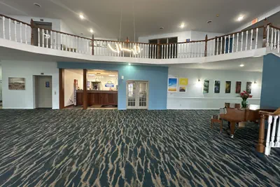 Photo 4 - Days Inn and Suites by Wyndham Sikeston