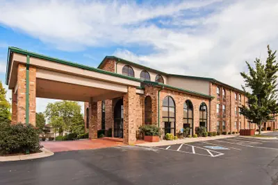 Photo 2 - Best Western Music Capital Inn