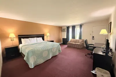 Photo 3 - Knights Inn Kirksville