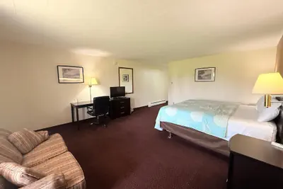 Photo 5 - Knights Inn Kirksville