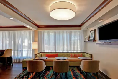 Photo 5 - Hampton Inn Birmingham/Mountain Brook