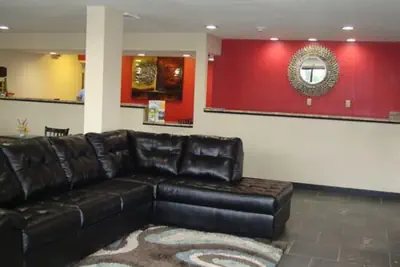 Photo 3 - Econo Lodge Inn & Suites Jackson Northwest