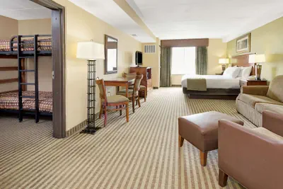 Photo 4 - Days Inn by Wyndham Cheyenne