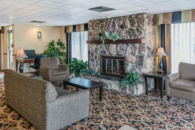 Photo 3 - Rodeway Inn Mercer I-80