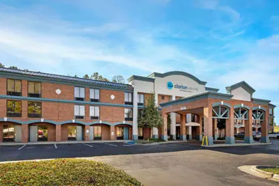 Photo 2 - Clarion Pointe Durham Research Triangle Park