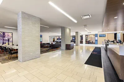 Photo 3 - Chicago Marriott Naperville
