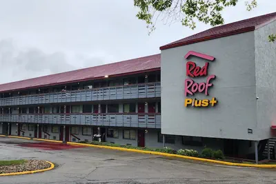 Photo 2 - Red Roof Inn PLUS+ Pittsburgh East - Monroeville