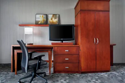 Photo 5 - Courtyard by Marriott Baltimore BWI Airport