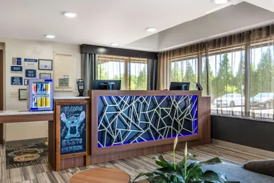 Photo 3 - Best Western Atlanta-Marietta Ballpark Hotel