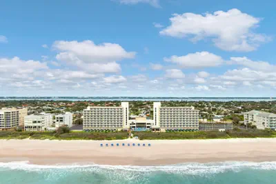 Photo 2 - DoubleTree Suites by Hilton Melbourne Beach Oceanfront
