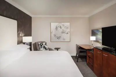 Photo 5 - Omaha Marriott