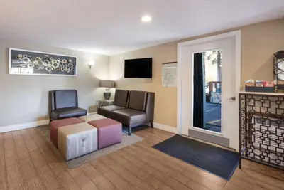 Photo 3 - Best Western Weston Inn