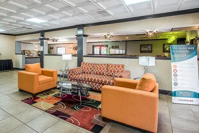 Photo 5 - Clarion Inn Columbia Airport
