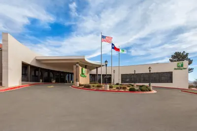 Photo 2 - Holiday Inn El Paso West - Sunland Park by IHG