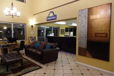 Photo 3 - Days Inn by Wyndham Conway