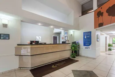 Photo 4 - Sleep Inn Sarasota North