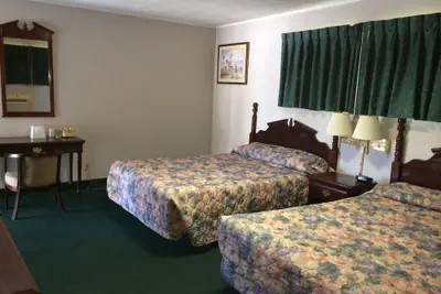 Photo 5 - Rapids Inn and Suites
