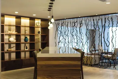 Photo 2 - Newport Marriott Hotel & Spa