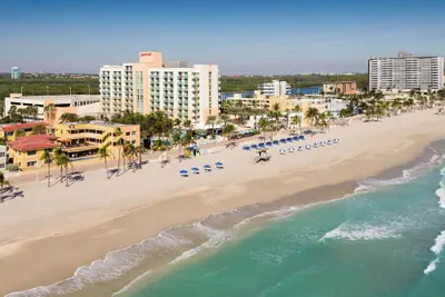 Photo 2 - Hollywood Beach Marriott