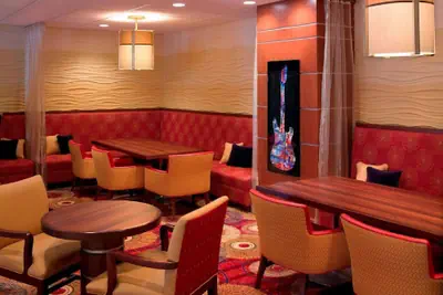 Photo 4 - Wyndham Cleveland Airport