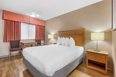 Photo 2 - Best Western Aladdin Inn