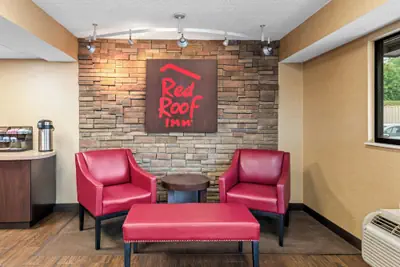 Photo 3 - Red Roof Inn Asheville - Biltmore West