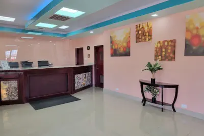 Photo 4 - SureStay Plus Hotel by Best Western Odessa