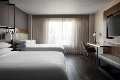 Photo 4 - Visalia Marriott at the Convention Center