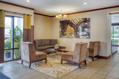 Photo 3 - Best Western Seattle Airport Hotel