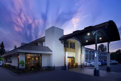 Photo 2 - Best Western Seattle Airport Hotel