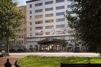 Photo 2 - The Melrose Georgetown Hotel