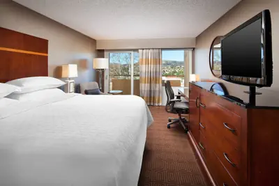Photo 5 - Sheraton Agoura Hills Hotel