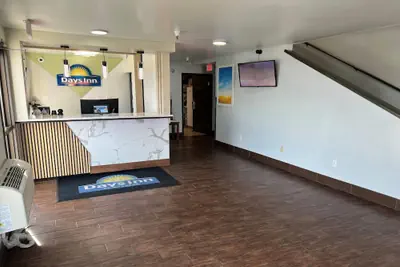 Photo 3 - Days Inn by Wyndham Salina I-70
