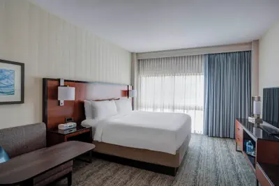 Photo 2 - Houston Airport Marriott at George Bush Intercontinental