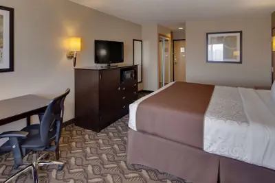 Photo 3 - Best Western Pontiac Inn