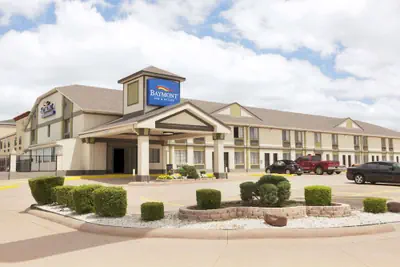 Photo 2 - Baymont by Wyndham Oklahoma City Airport
